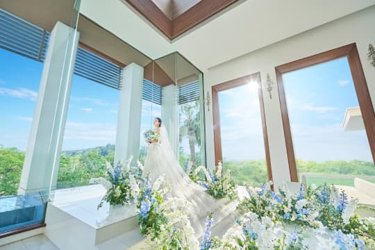 THE MEETS MARINA TERRACE チャペル新婦 画像